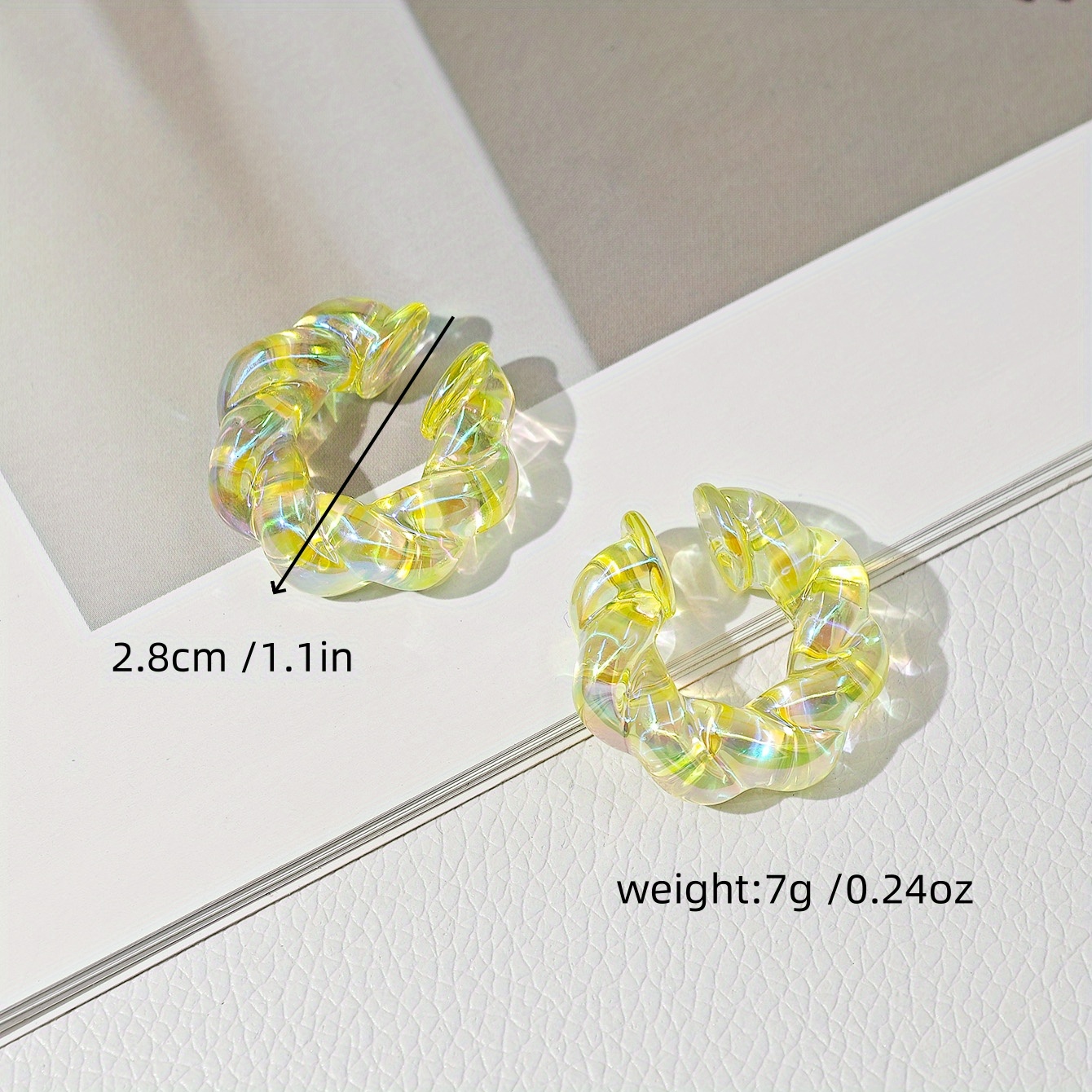 2pcs Acrylic Twist Ear Clips Earring Set Dopamine Colorful No Piercing